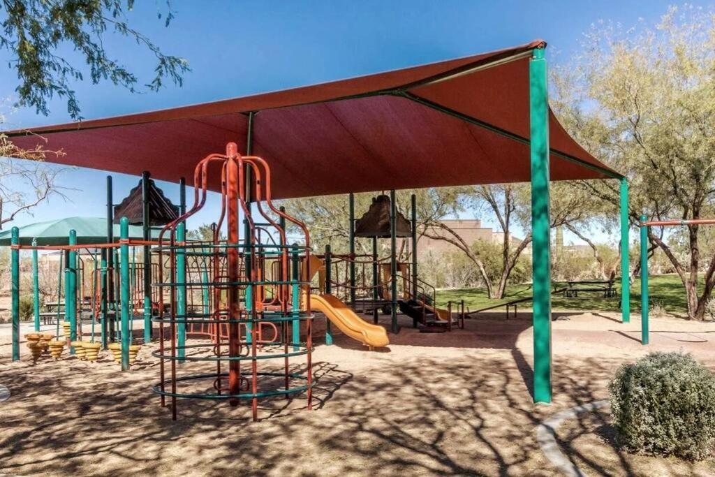Phoenix Home With Heated Pool, Desert Views & Hot Tub Anthem Екстериор снимка